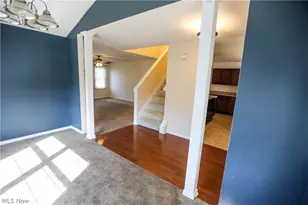 2025 Foxglove Ln, Grandview Heights, OH 44147 - Photo 13