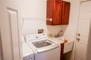 2025 Foxglove Ln, Grandview Heights, OH 44147 - Photo 19