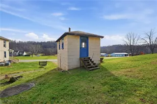 8045 Veto Rd, Belpre, OH 45714 - Photo 13