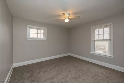3396 Tullamore Road, Loveland, OH 44118 - Photo 15