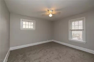 3396 Tullamore Rd, Cleveland Heights, OH 44118 - Photo 15