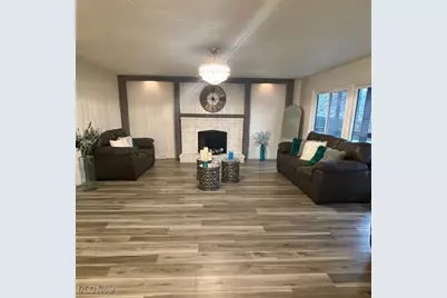 1161 Magdalyn Drive, Akron, OH 44320 - Photo 3