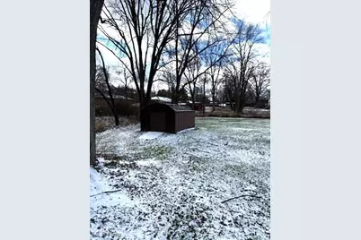 1161 Magdalyn Drive, Akron, OH 44320 - Photo 25