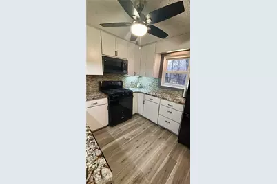 1161 Magdalyn Drive, Akron, OH 44320 - Photo 7