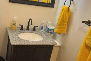 1161 Magdalyn Dr, Akron, OH 44320 - Photo 19