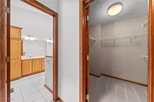 2186 Prestwick Dr, Uniontown, OH 44685 - Photo 31