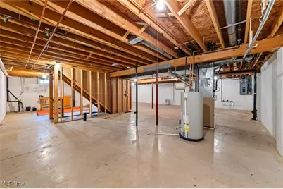 2186 Prestwick Drive, Uniontown, OH 44685 - Photo 43