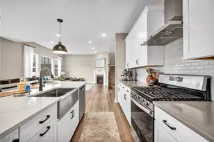 24032 Edward Ln, Columbia Station, OH 44028 - Photo 17