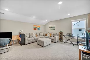 24032 Edward Ln, Columbia Station, OH 44028 - Photo 33