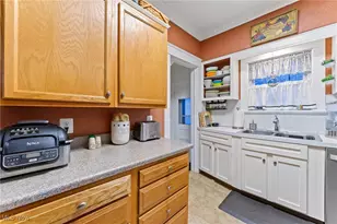 145 Parkgate Ave, Austintown, OH 44515 - Photo 9