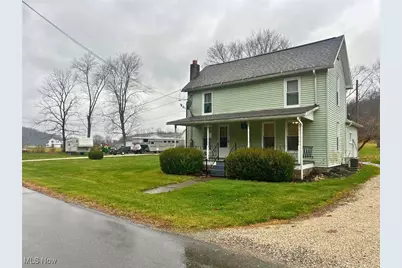 1146 Baltzley Valley Road SE, New Philadelphia, OH 44663 - Photo 1
