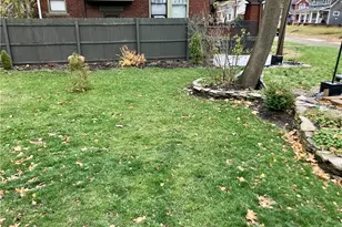 1006 Ridge Rd NW, Canton, OH 44703 - Photo 3