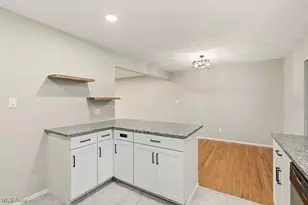 2260 E Gilwood Dr, Stow, OH 44224 - Photo 23