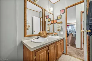 27202 Cook Rd, Olmsted Twp, OH 44138 - Photo 29