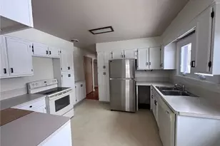 1927 Center Rd, Avon, OH 44011 - Photo 9