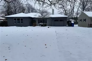 1927 Center Rd, Avon, OH 44011 - Photo 3