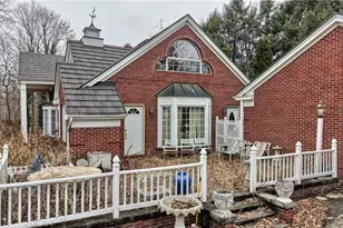 4165 Surrey Dr, Minerva, OH 44657 - Photo 9