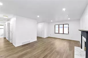 334 16th St, Elyria, OH 44035 - Photo 13