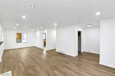 334 16th Street, Elyria, OH 44035 - Photo 15