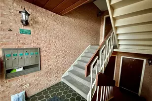 935 Canyon View Rd, Sagamore Hills, OH 44067 - Photo 3