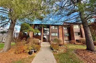 935 Canyon View Rd, Sagamore Hills, OH 44067 - Photo 35