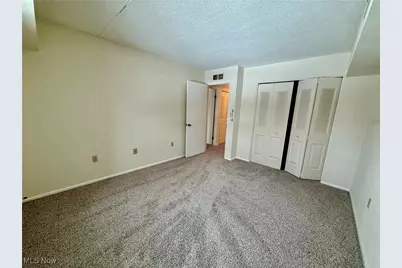 935 Canyon View Road #202, Sagamore Hills, OH 44067 - Photo 25