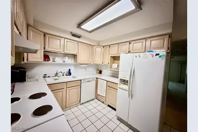 935 Canyon View Road, Sagamore Hills, OH 44067 - Photo 13