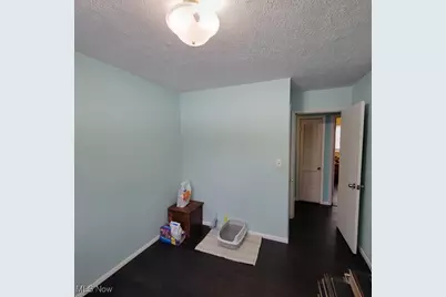 4260 Brockley Avenue, Sheffield Lake, OH 44054 - Photo 25