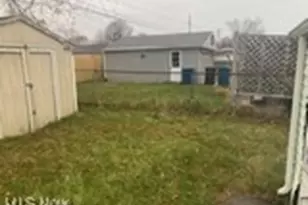 4260 Brockley Ave, Sheffield Lake, OH 44054 - Photo 7