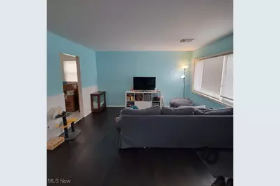 4260 Brockley Avenue, Sheffield Lake, OH 44054 - Photo 11