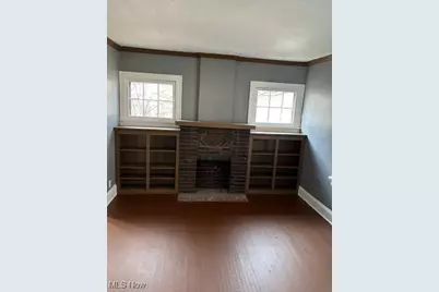 508 Eva Avenue, Akron, OH 44301 - Photo 5