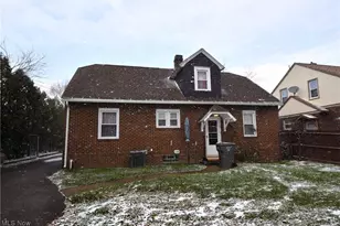 15 Vermont Ave, Youngstown, OH 44512 - Photo 3