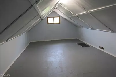 923 W 58th Street, Ashtabula, OH 44004 - Photo 13