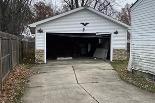 3211 Kneirim Dr, Lorain, OH 44053 - Photo 3