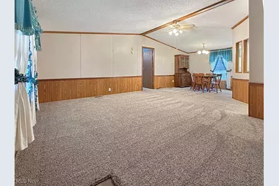 2749 Deer Pass Drive SW, Canton, OH 44706 - Photo 5