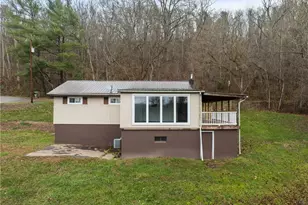 54885 Mt Victory Rd, Powhatan Point, OH 43942 - Photo 23