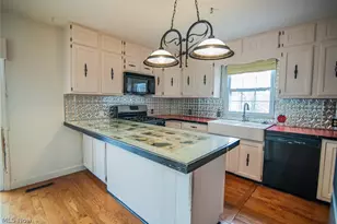 32 Ashwood Pl, Vienna, WV 26105 - Photo 11