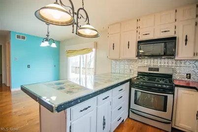 32 Ashwood Place, Vienna, WV 26105 - Photo 7