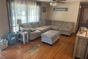 539 Forestview Dr, Wintersville, OH 43953 - Photo 3