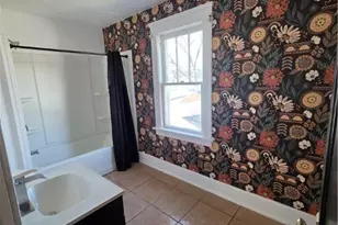 811 F St, Lorain, OH 44052 - Photo 7