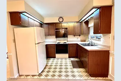 101-103 Pleasantview Drive, Weirton, WV 26062 - Photo 11