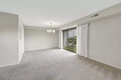 12550 Lake Avenue #706, Oakwood, OH 44107 - Photo 19