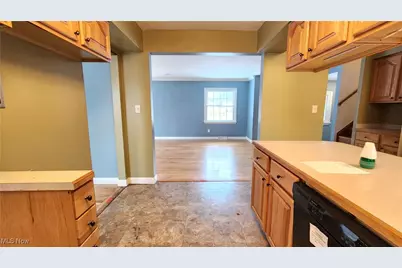 8556 Barbara Drive, Mentor, OH 44060 - Photo 13