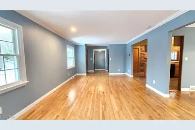 8556 Barbara Drive, Mentor, OH 44060 - Photo 9