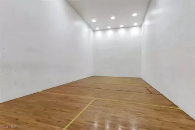 12900 Lake Avenue #924, Oakwood, OH 44107 - Photo 31