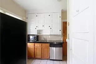 2683 Hampshire Rd, Cleveland Heights, OH 44106 - Photo 11