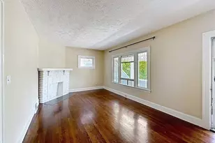 2683 Hampshire Rd, Cleveland Heights, OH 44106 - Photo 7