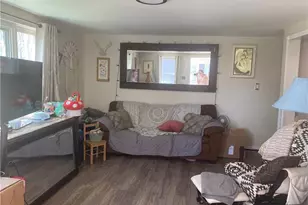 316 Locust Street N, Canal Fulton, OH 44614 - Photo 3