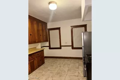 7523 Osage Avenue #DOWN, Loveland, OH 44105 - Photo 11