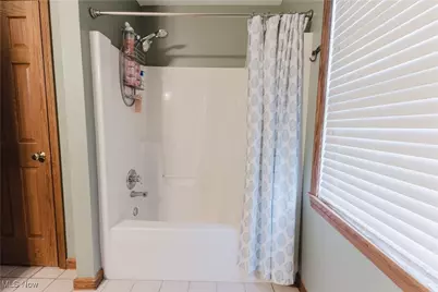 180 Edgar Way, Steubenville, OH 43952 - Photo 33